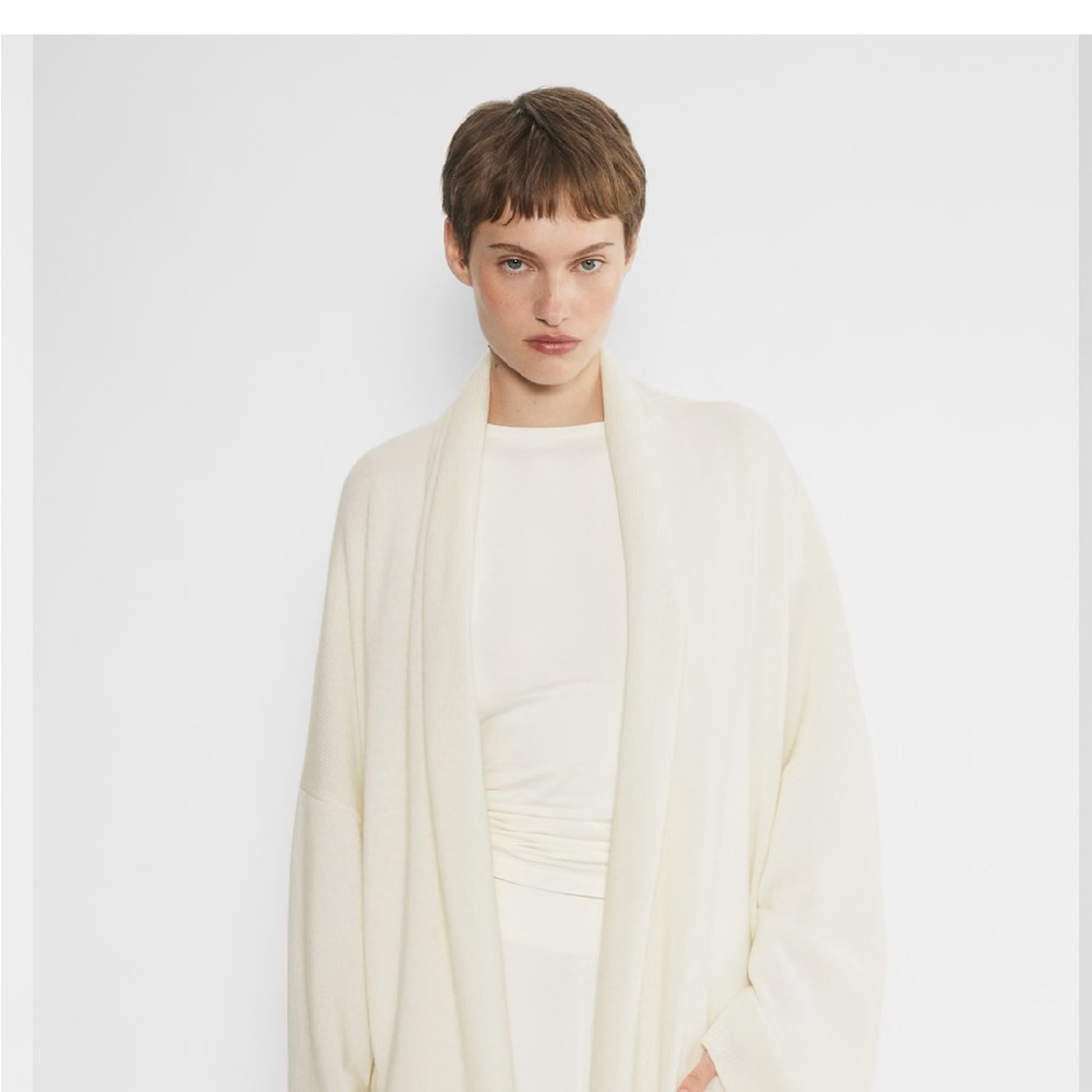 Aritzia Nook Cardigan NWT